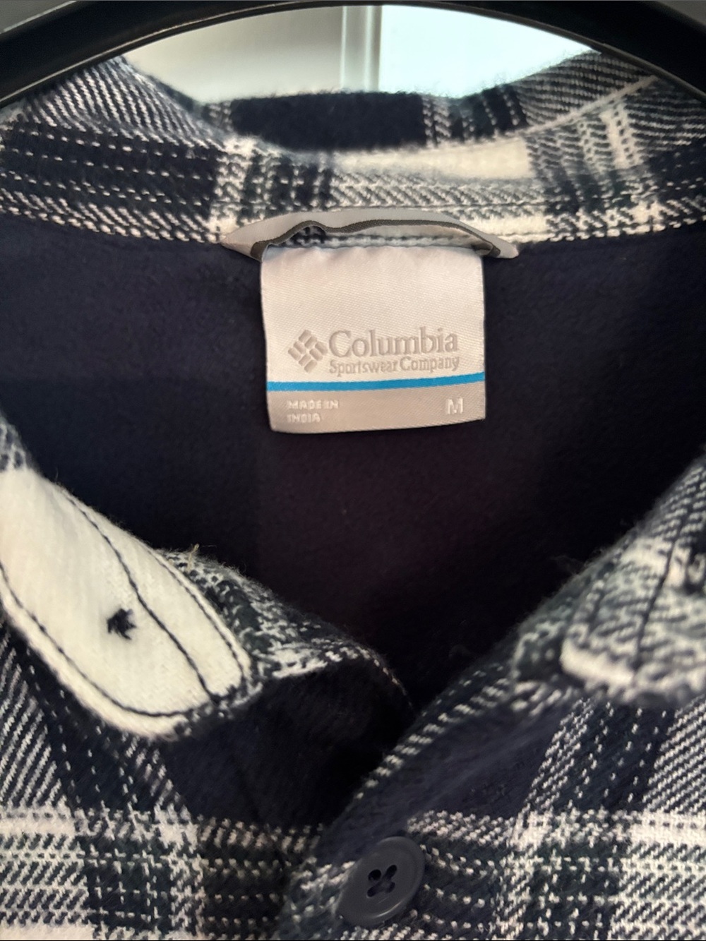 Columbia Men’s Navy & White Flannel Button-Down Shirt - Picture 2 of 3